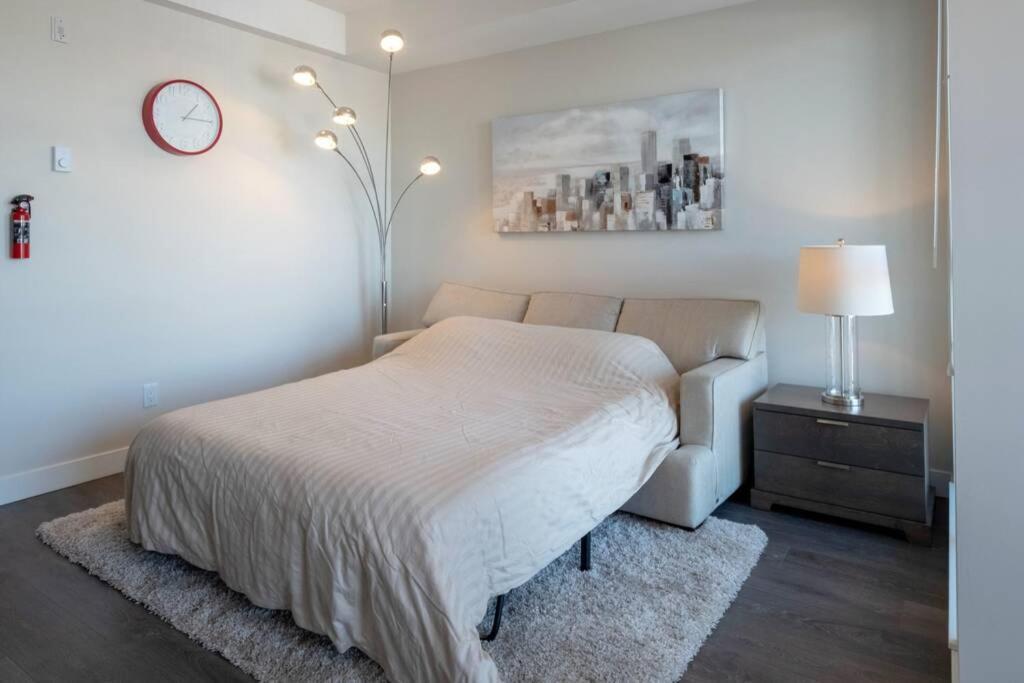 Clean 4Th Floor 1 Bedroom Apt In Old Town China Town Victoria Ngoại thất bức ảnh