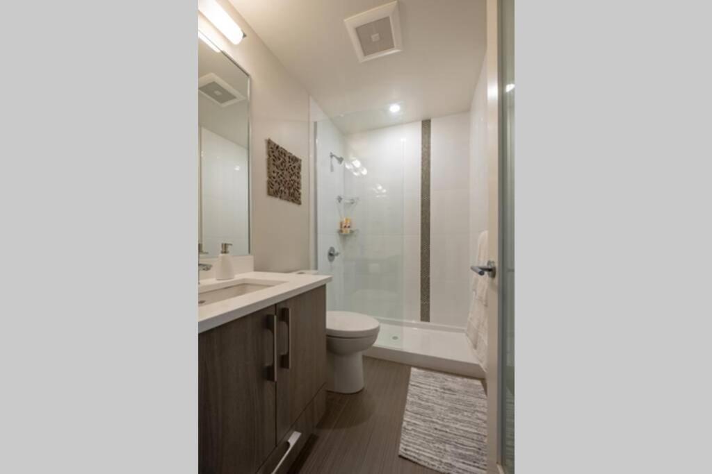 Clean 4Th Floor 1 Bedroom Apt In Old Town China Town Victoria Ngoại thất bức ảnh