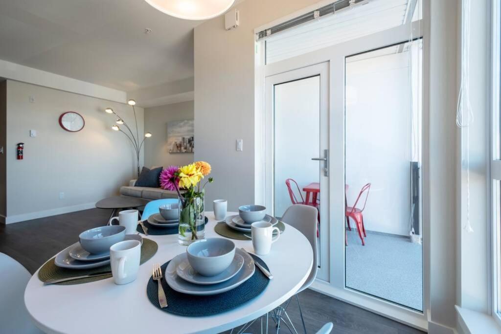Clean 4Th Floor 1 Bedroom Apt In Old Town China Town Victoria Ngoại thất bức ảnh