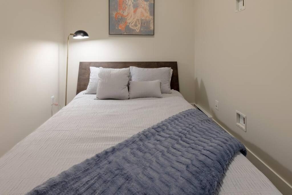 Clean 4Th Floor 1 Bedroom Apt In Old Town China Town Victoria Ngoại thất bức ảnh