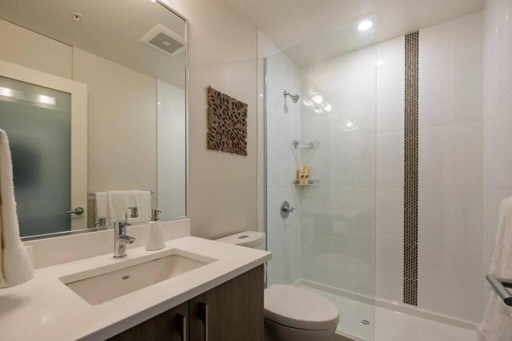 Clean 4Th Floor 1 Bedroom Apt In Old Town China Town Victoria Ngoại thất bức ảnh